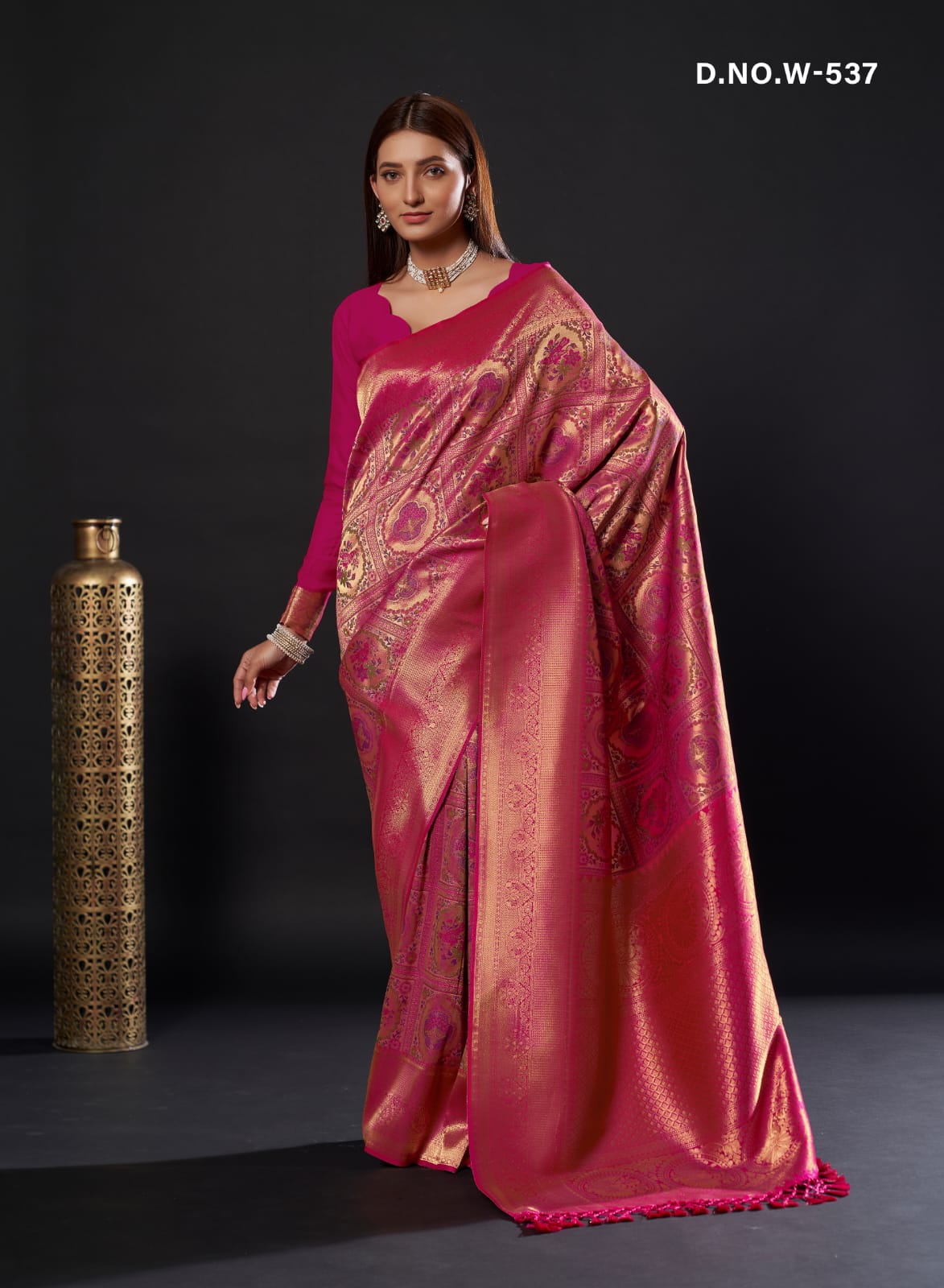 Pin by Rooplaxmi Sarees Pvt Ltd on All Variety | Fashion, Saree, Sari